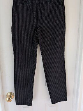 Ankle pants